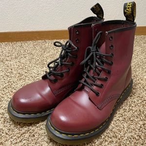 Maroon Dr.Martens